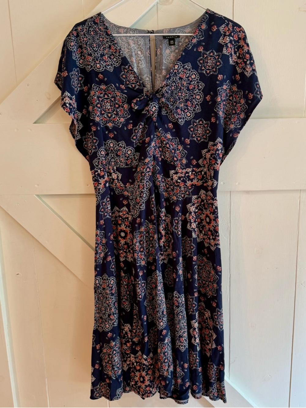 Torrid Size‎ 00 Navy Boho Medallion Print Tie-Front Midi Dress
